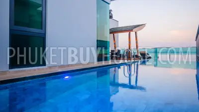 RAW7002: Luxurious 5 bedroom Villa with Infinity Pool in Rawai. Fotoğraf #29