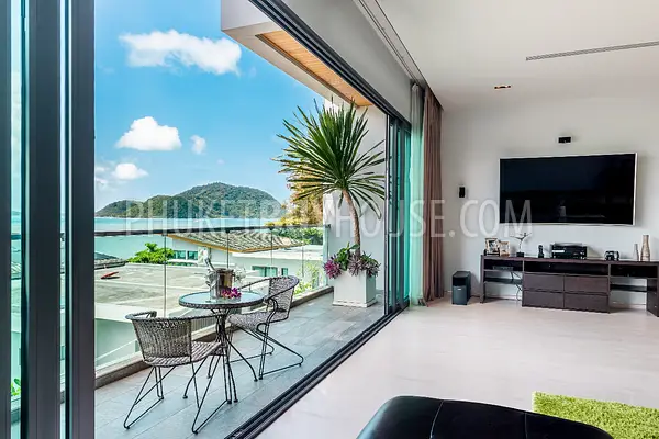RAW7002: Luxurious 5 bedroom Villa with Infinity Pool in Rawai. Photo #31