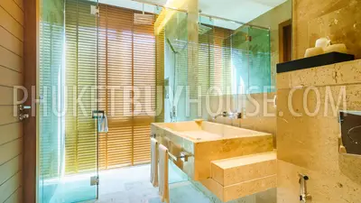 RAW7002: Luxurious 5 bedroom Villa with Infinity Pool in Rawai. Fotoğraf #49