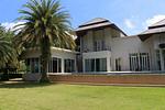 KAT7003: Spacious Villa for Sale in Kathu. Thumbnail #12