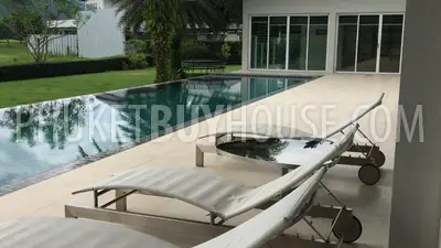 KTH7003: Spacious Villa for Sale in Kathu. Fotoğraf #15
