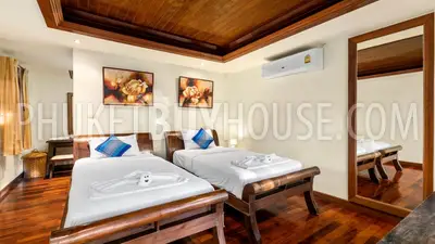 PAT7022: 7-bedroom Villa with View at Patong. Photo #24