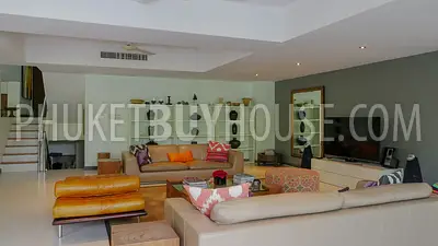 KTH7027: Townhouse with a Private Swimming Pool in Kathu. Photo #2