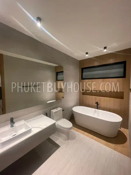 BAN7026: 4-Bedroom Villas in Well-Demanded Bang Tao Area. Photo #24