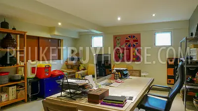 KTH7027: Townhouse with a Private Swimming Pool in Kathu. Photo #24