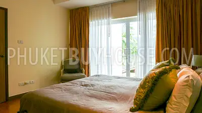 KTH7027: Townhouse with a Private Swimming Pool in Kathu. Photo #18
