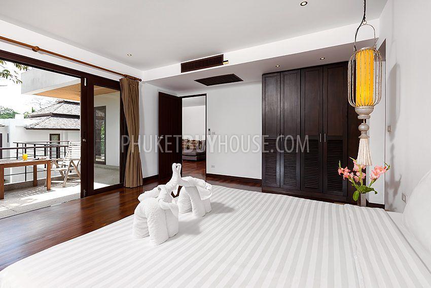 KAT7028: Stylish and Elegant 3-Bedroom Apartments in Kathu. Photo #5