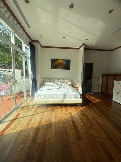 KAT5739: Lovely 6 Bedroom Villa in Kata Beach. Photo #35