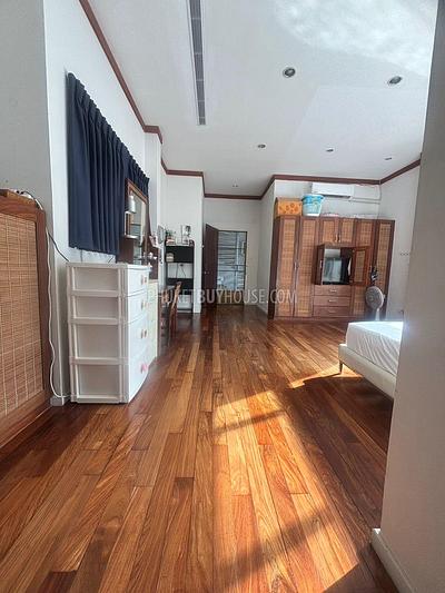 KAT5739: Lovely 6 Bedroom Villa in Kata Beach. Photo #41