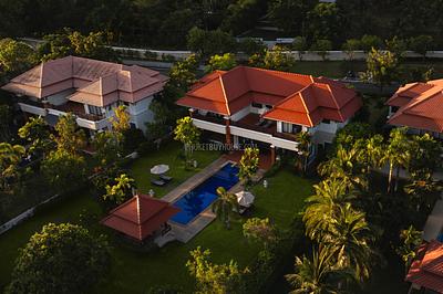 LAG22206: Luxurious Lakeview Villa in Laguna Phuket - A Rare Gem with Unlimited Potential. Photo #7