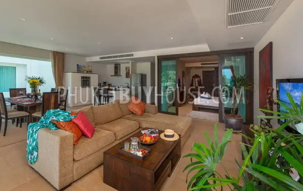 RAW22381: Seaside Elegance with Panoramic Views and Contemporary Comfort 2 Bedroom Suite in Rawai for Sale. Photo #6