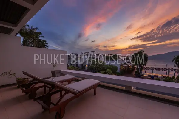 RAW22381: Seaside Elegance with Panoramic Views and Contemporary Comfort 2 Bedroom Suite in Rawai for Sale. Photo #4