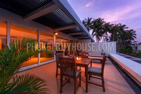 RAW22381: Seaside Elegance with Panoramic Views and Contemporary Comfort 2 Bedroom Suite in Rawai for Sale. Photo #45