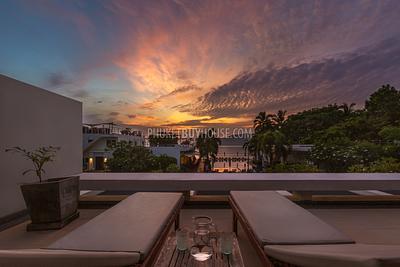 RAW22381: Seaside Elegance with Panoramic Views and Contemporary Comfort 2 Bedroom Suite in Rawai for Sale. 照片 #1