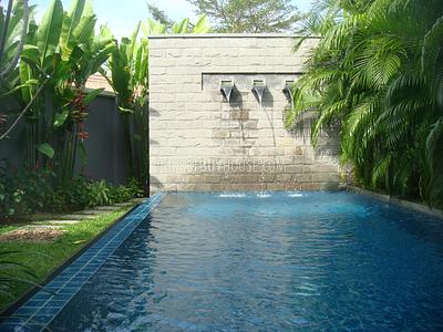 NAI7046: Majestic Pool Villa in Nai Harn. Photo #5