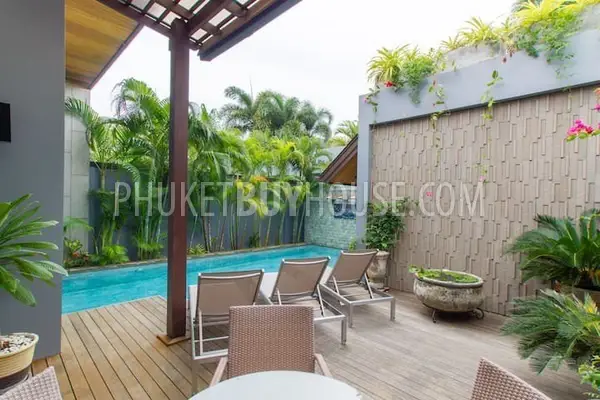 NAI7048: Nai Harn Villa with Private Garden and Pool. Photo #8