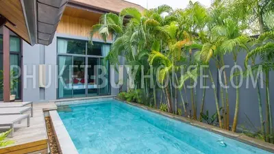 NAI7048: Nai Harn Villa with Private Garden and Pool. Photo #10