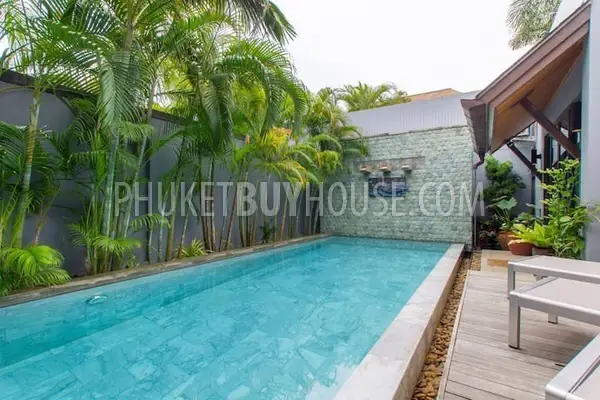 NAI7048: Nai Harn Villa with Private Garden and Pool. Photo #12