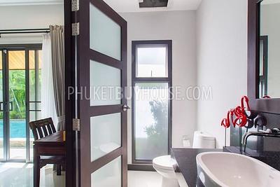 NAI7048: Nai Harn Villa with Private Garden and Pool. Photo #22