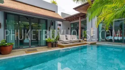 NAI7048: Nai Harn Villa with Private Garden and Pool. Photo #33