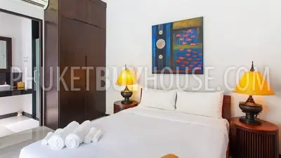 NAI7048: Nai Harn Villa with Private Garden and Pool. Photo #25