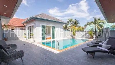 RAW22389: Inviting 4-Bedroom Villa with Private Pool Near Nai Harn and Rawai Beaches. Photo #42
