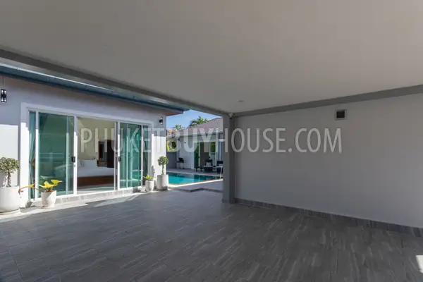 RAW22389: Inviting 4-Bedroom Villa with Private Pool Near Nai Harn and Rawai Beaches. Photo #76