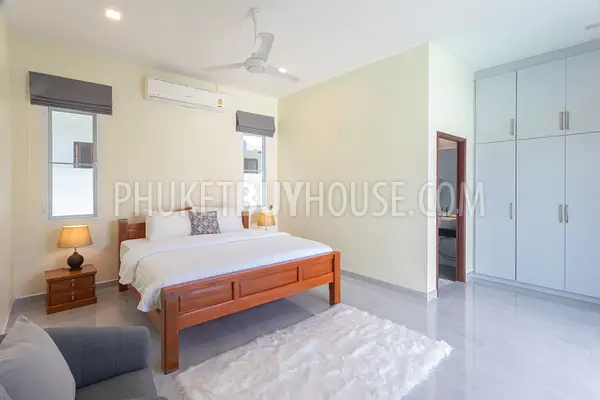 RAW22389: Inviting 4-Bedroom Villa with Private Pool Near Nai Harn and Rawai Beaches. Photo #37