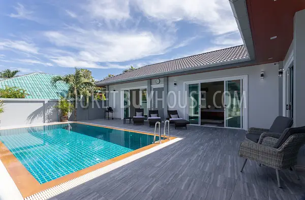 RAW22389: Inviting 4-Bedroom Villa with Private Pool Near Nai Harn and Rawai Beaches. Photo #28
