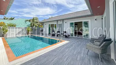 RAW22389: Inviting 4-Bedroom Villa with Private Pool Near Nai Harn and Rawai Beaches. Photo #31