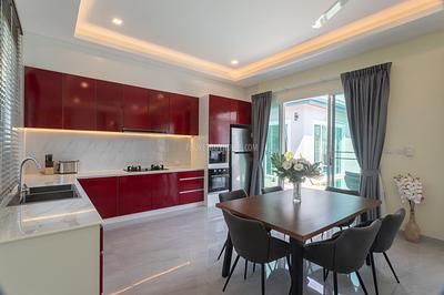 RAW22389: Inviting 4-Bedroom Villa with Private Pool Near Nai Harn and Rawai Beaches. 照片 #5
