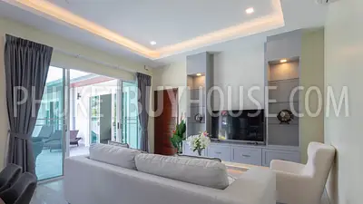 RAW22389: Inviting 4-Bedroom Villa with Private Pool Near Nai Harn and Rawai Beaches. Photo #3