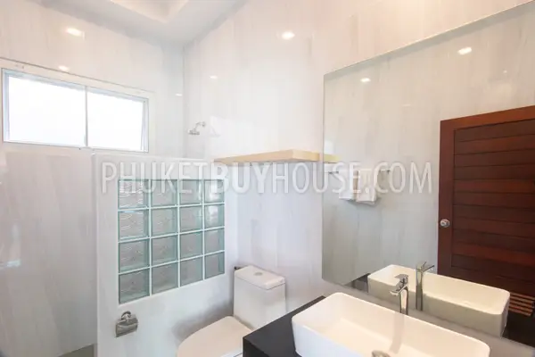 RAW22389: Inviting 4-Bedroom Villa with Private Pool Near Nai Harn and Rawai Beaches. Photo #70