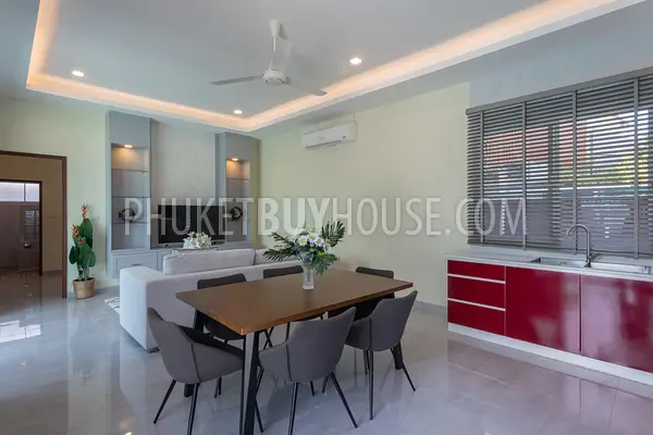 RAW22389: Inviting 4-Bedroom Villa with Private Pool Near Nai Harn and Rawai Beaches. Photo #23