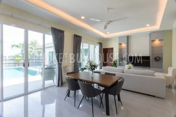 RAW22389: Inviting 4-Bedroom Villa with Private Pool Near Nai Harn and Rawai Beaches. Photo #89