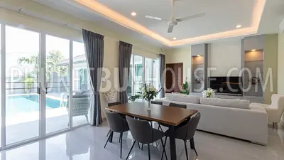RAW22389: Inviting 4-Bedroom Villa with Private Pool Near Nai Harn and Rawai Beaches. Photo #86