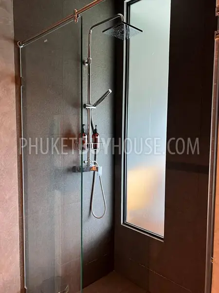 NAI7057: Beautiful 1-Bedroom Apartment in Nai Harn. Photo #7