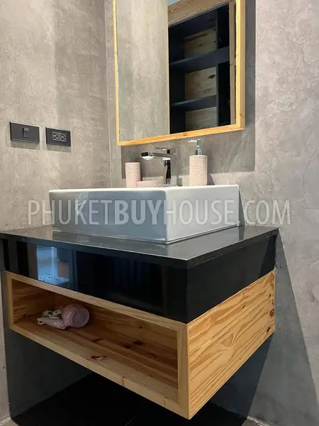 NAI7057: Beautiful 1-Bedroom Apartment in Nai Harn. Photo #8