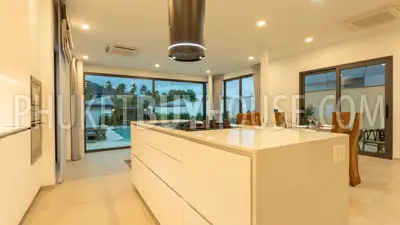 RAW21759: Three Bedroom Luxurious Villa in Rawai. Photo #19