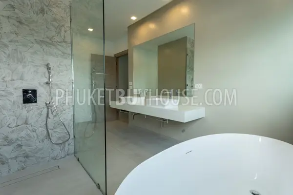 RAW21759: Three Bedroom Luxurious Villa in Rawai. Photo #33