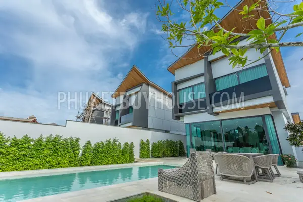 RAW21759: Three Bedroom Luxurious Villa in Rawai. Photo #1