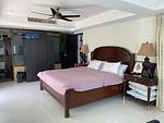 PAT7064: 3-Bedroom Apartment on the top floor, Patong. Thumbnail #14