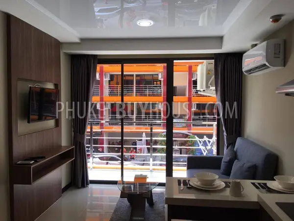 NAI7065: 1-Bedroom Apartment on 2nd Floor close to Nai Harn Beach. Photo #2