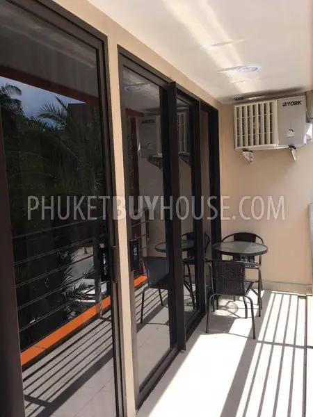 NAI7065: 1-Bedroom Apartment on 2nd Floor close to Nai Harn Beach. Photo #3