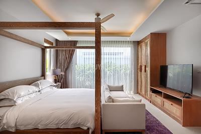 BAN7071: Balinese Style 3-Bedroom Villas in Bang Tao Area. Photo #20