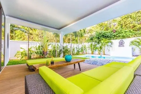 NAI7079: Pool Villa in Nai Harn. Photo #9