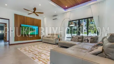 RAW22407: 4-Bedroom Villa with Saltwater Pool and Premium Interior in Rawai. Photo #10
