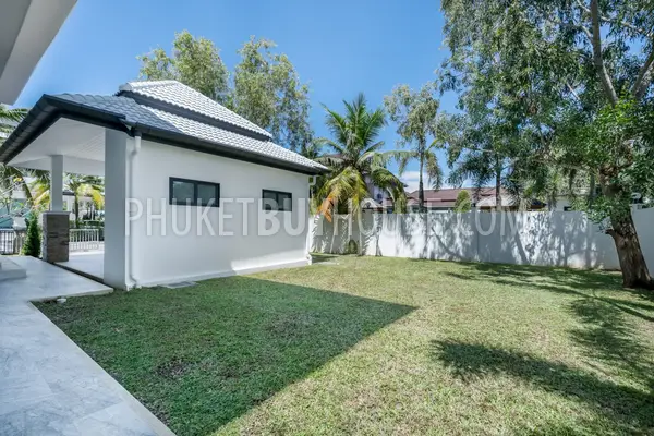 RAW22407: 4-Bedroom Villa with Saltwater Pool and Premium Interior in Rawai. Photo #31