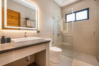 RAW22407: 4-Bedroom Villa with Saltwater Pool and Premium Interior in Rawai. Photo #12