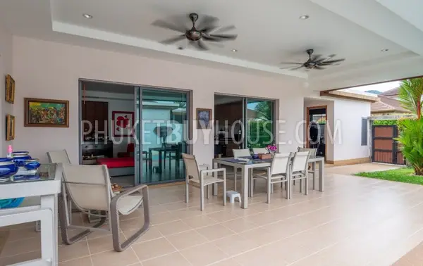 BAN7081: 3-Bedroom Pool Villa in Bang Tao. Photo #2